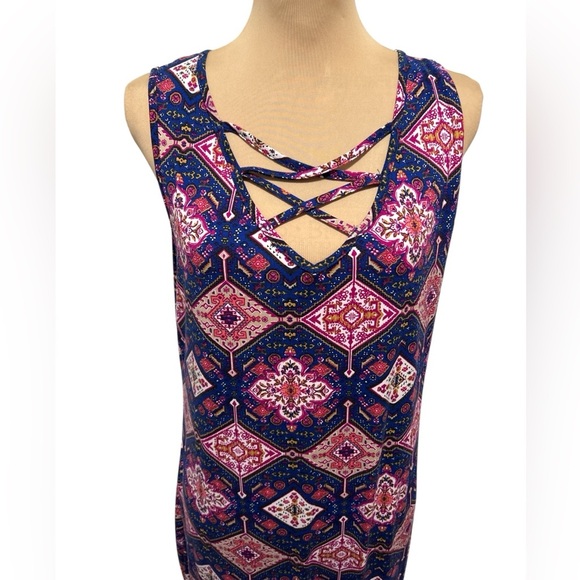 Kristin Nicole Geometric Max Dress With Criss Cross Bodice Size 1X - Picture 2 of 9